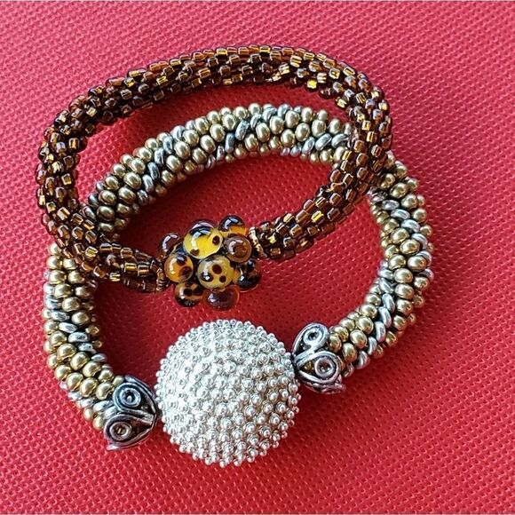 Set‎ of 2 beautiful Beaded Kumihimo Bracelets - Picture 5 of 12